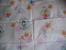 coupon tissu   DISNEY  "