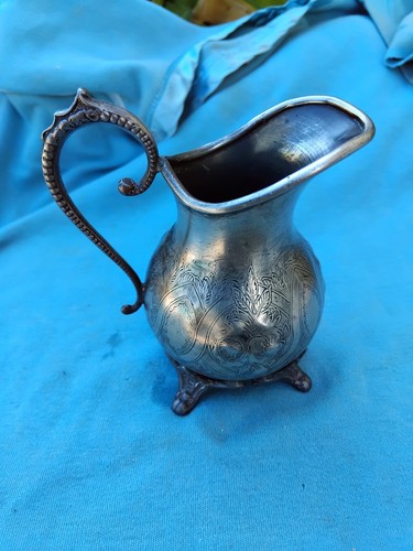 Ancien pot lait - lait, en