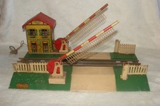 JEP O 0 PASSAGE A NIVEAU