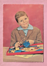 CARTE POSTALE 1963 - ENFANT / GARCON ET SA BOÎTE DE MONTAGE MECCANO !