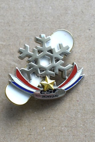 Rare joli insigne broche - rare,