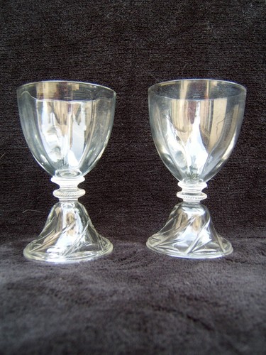 Ancien verre apéritif - 2,