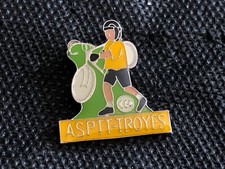 d PIN PINS ENAMEL POSTE PTT ASPTT TROYES VELO BICI CARREFOUR