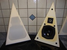 2 Enceintes Speakers Satellites Triangulaires 2 voies - HTS-1300S/AW