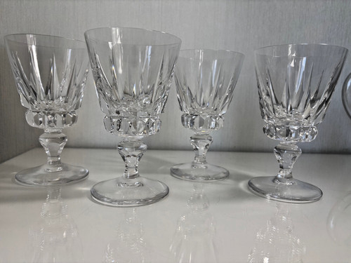 Verre eau cristal taillé - à,