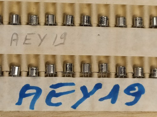 Aey19 diode tunnel germanium - diode,