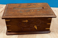 Ancienne boite distributeur de