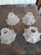 Lot de 4 Tulipes Art Deco dentelle pour lampe lustre applique degue muller