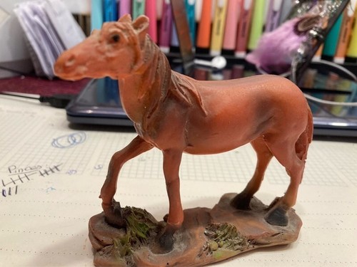Figurine cheval marron - ,
