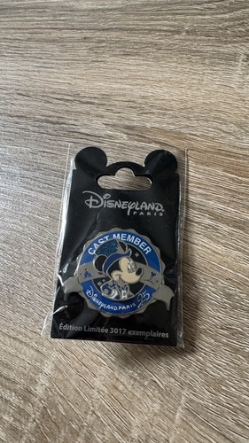 Pin castmember disneyland - castmember,