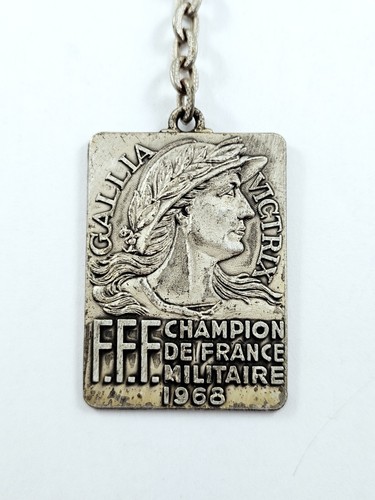 Porte cles fff football 1966 - fff,