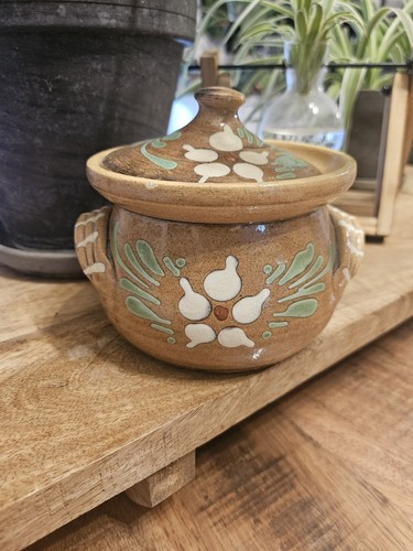 Petit pot avec couvercle - petit,