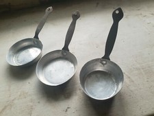 Dînette ancienne 3 poêles  en fer blanc alu ( jouet ancien ) 1930