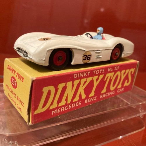 Dinky toys 237 - dinky,