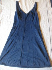 Nuisette N°20 combinaison fond de robe chemise à bretelles bleue dentelle T42