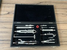 Set / Coffret compas , compaas Rotring , germany , très bon état .