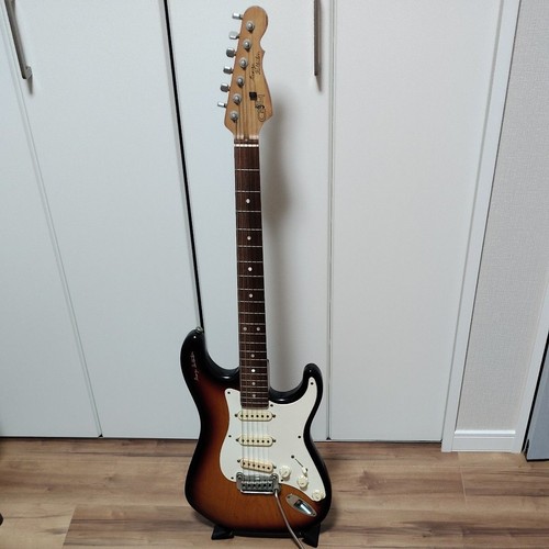 Guitare électrique usa - g&l,