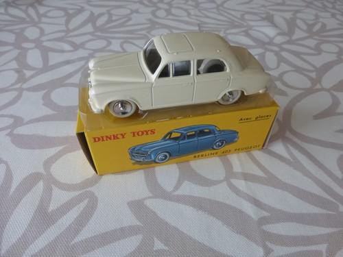 Dinky toys 521 - toys, 403