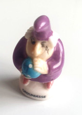 Fève Grouniasse  porcelaine - LES SORCIERES 1997  Bel état