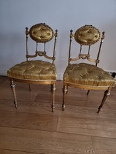 Paire de chaises anciennes en bois style louis XVI