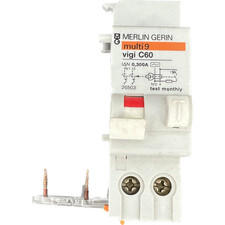 Bloc différentiel MERLIN GERIN multi 9  Vigi C60