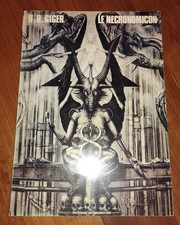 Livre "Le Necronomicon" H.R. Giger - éditions Humanoïdes associés 1977