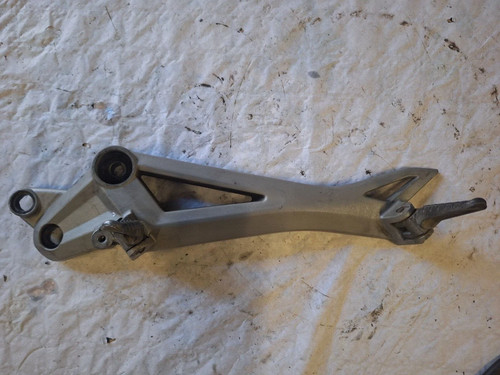 Platine gauche ducati 696 - platine,