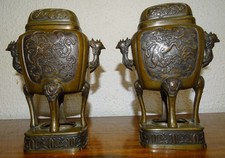 paire de brule parfum ou Pot
