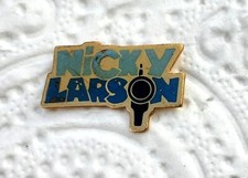 Pin's Nicky Larson City Hunter Ryo Saeba Manga Club Dorothée TV A2 Enamel