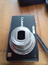 Panasonic LUMIX DMC-FX33 , Appareil Photo Numérique 8,1 Mpixels
