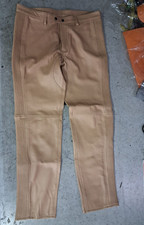 Nouveau pantalon en cuir