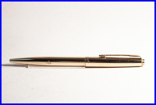 Stylo bille vintage - À, parker
