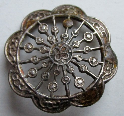 Ancien bouton métal - ancien, en
