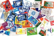 FRANCE.LOT DE 100 TIMBRES à