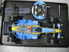 voiture radiocommandée radio