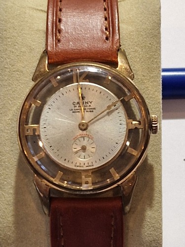 Très belle rare montre - très,