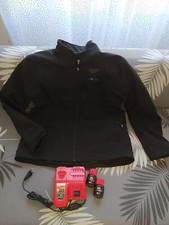 Blouson Chauffant 2XL Milwaukee M12 + 2 batteries + chargeur rapide neufs