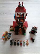 Lego Harry Potter: L'attaque du Terrier des Weasley (75980)