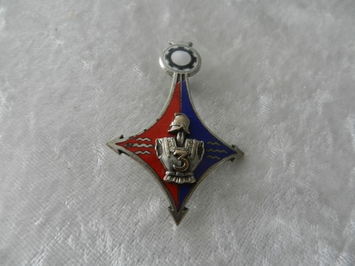 Insigne militaire émaillé - militaire, 3