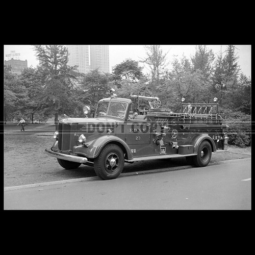 Photo 032981 mack fire - photo,
