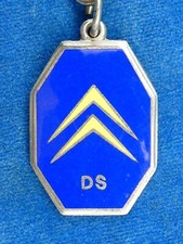 RARE ++ TOP ! PORTE-CLES Key ring - ROBRI - CITROEN DS