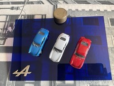 3 Alpine A106 70 Ans