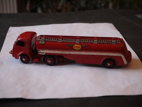 Dinky toys camion - camion, tracteur