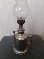 Lampe Pigeon Ancienne – "Les Hirondelles" – Métal Argenté et Verre H25 cm