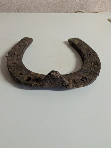 Ancien fer cheval - fer,