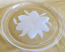 Plateau plat rond en verre à décor de fleur diamètre 32 cm