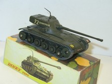DINKY TOYS, char AMX 13 militaire derniére version avec chenilles NYLON 801 A