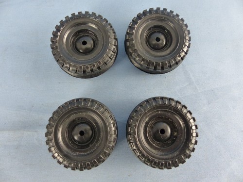 Lot roues anciennes pour - 4,