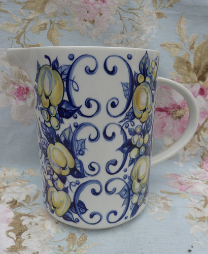 Grand pot lait eau - grand,