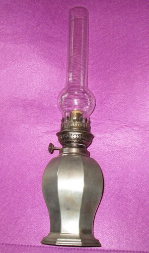 Ancienne lampe pétrole en - lampe, à